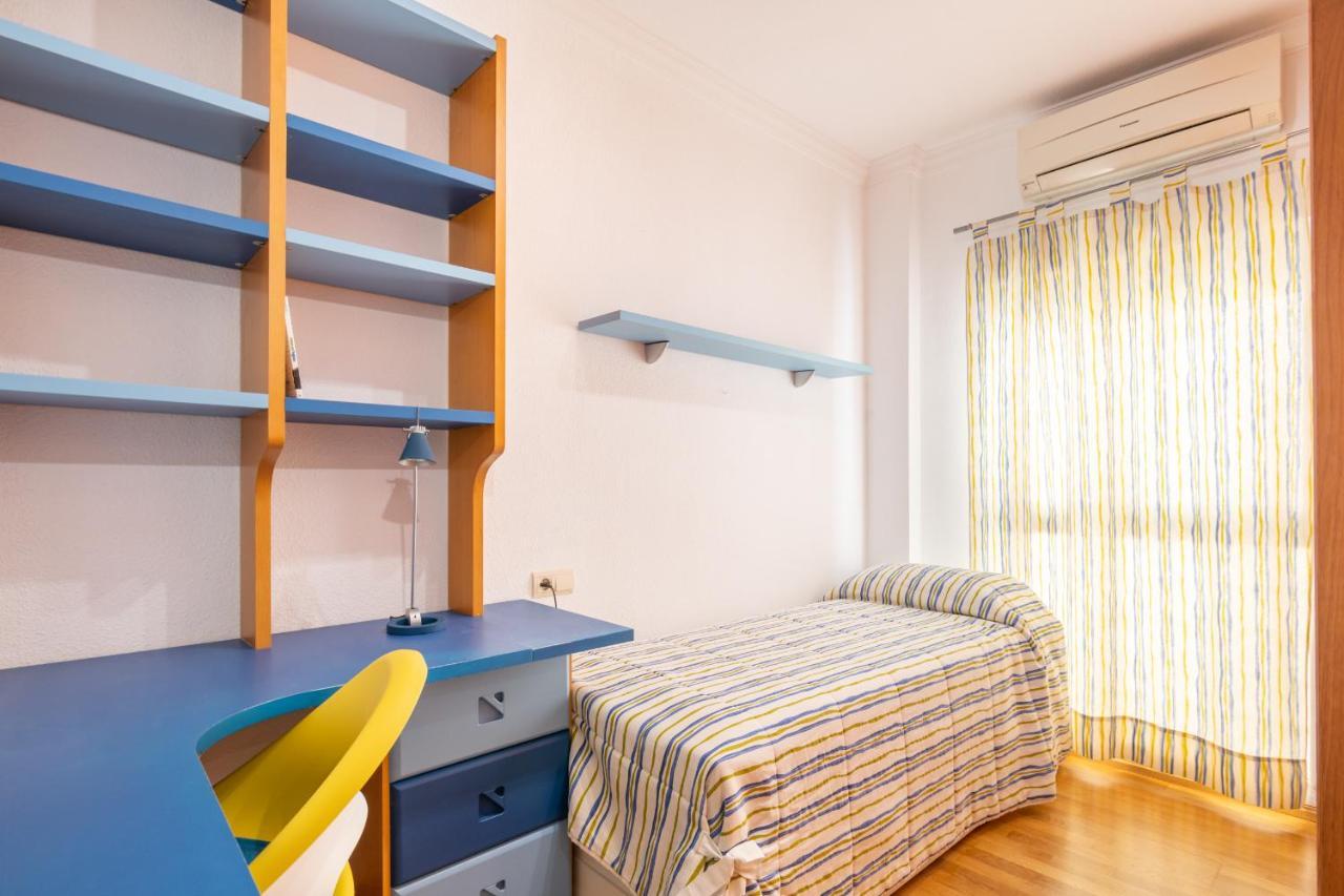 Amplio Apartamento Universidad By Renthas Málaga Kültér fotó